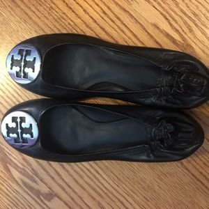 Black Tory Burch flats